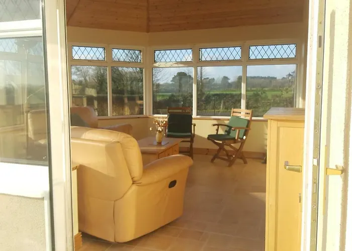 Dom wakacyjny Large Luxury House *